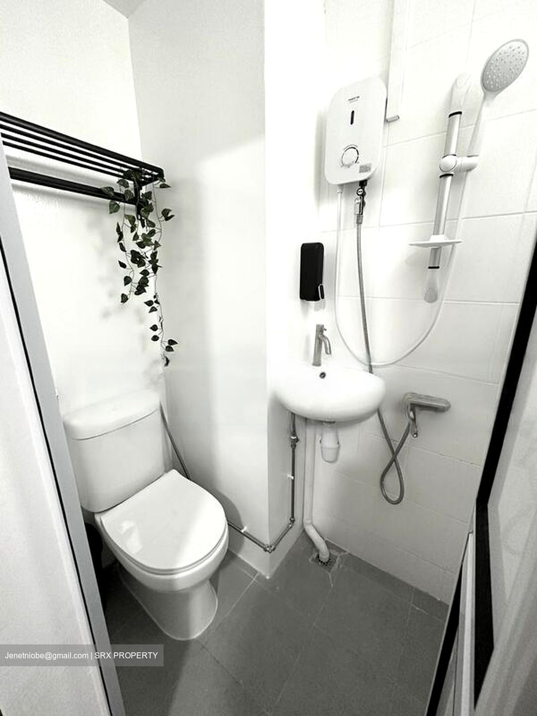 Simei Green Condominium (D18), Condominium #466600111